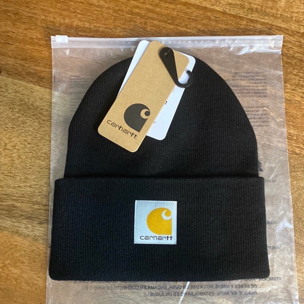 Carhartt beanie black